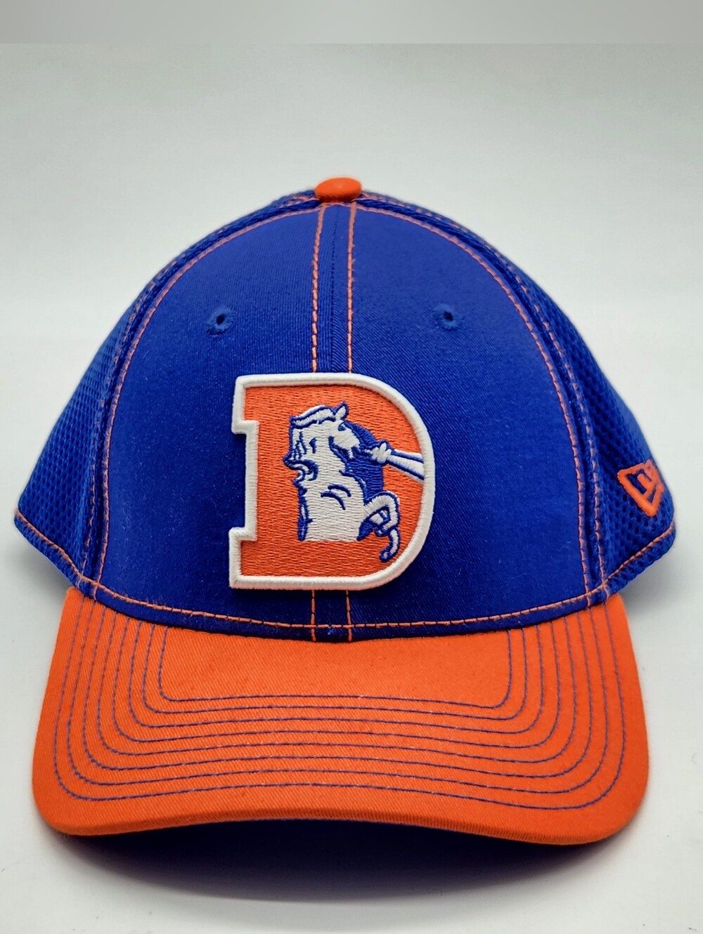Denver Broncos Hat Cap 39Thirty New Era Flex Fit Cap Blue Orange Logo M/L